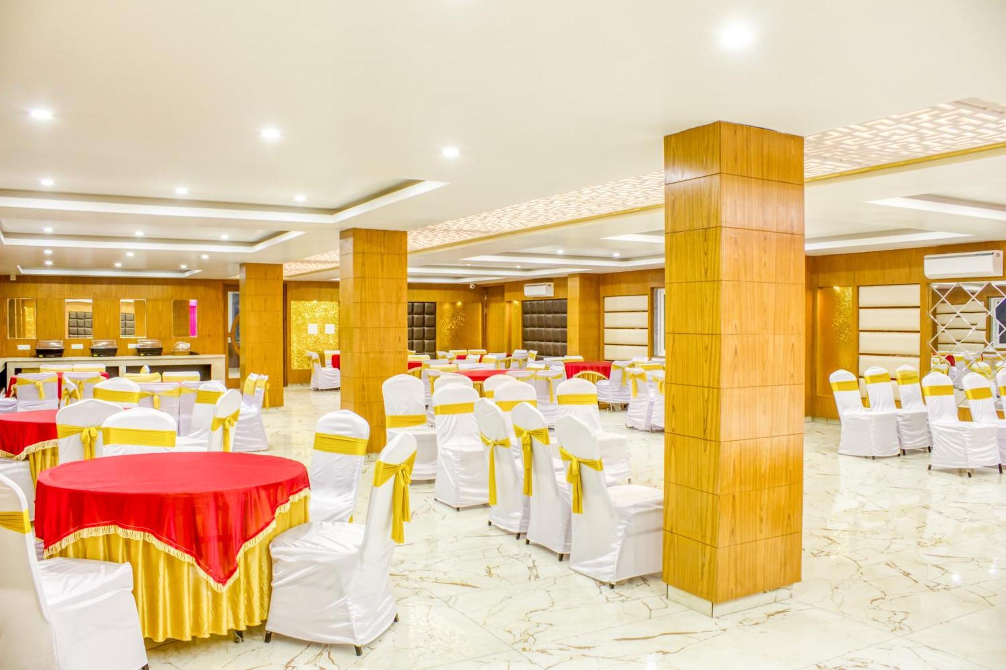 Zip By Spree Hotels Grand Legacy Prime Dehradun Exterior foto