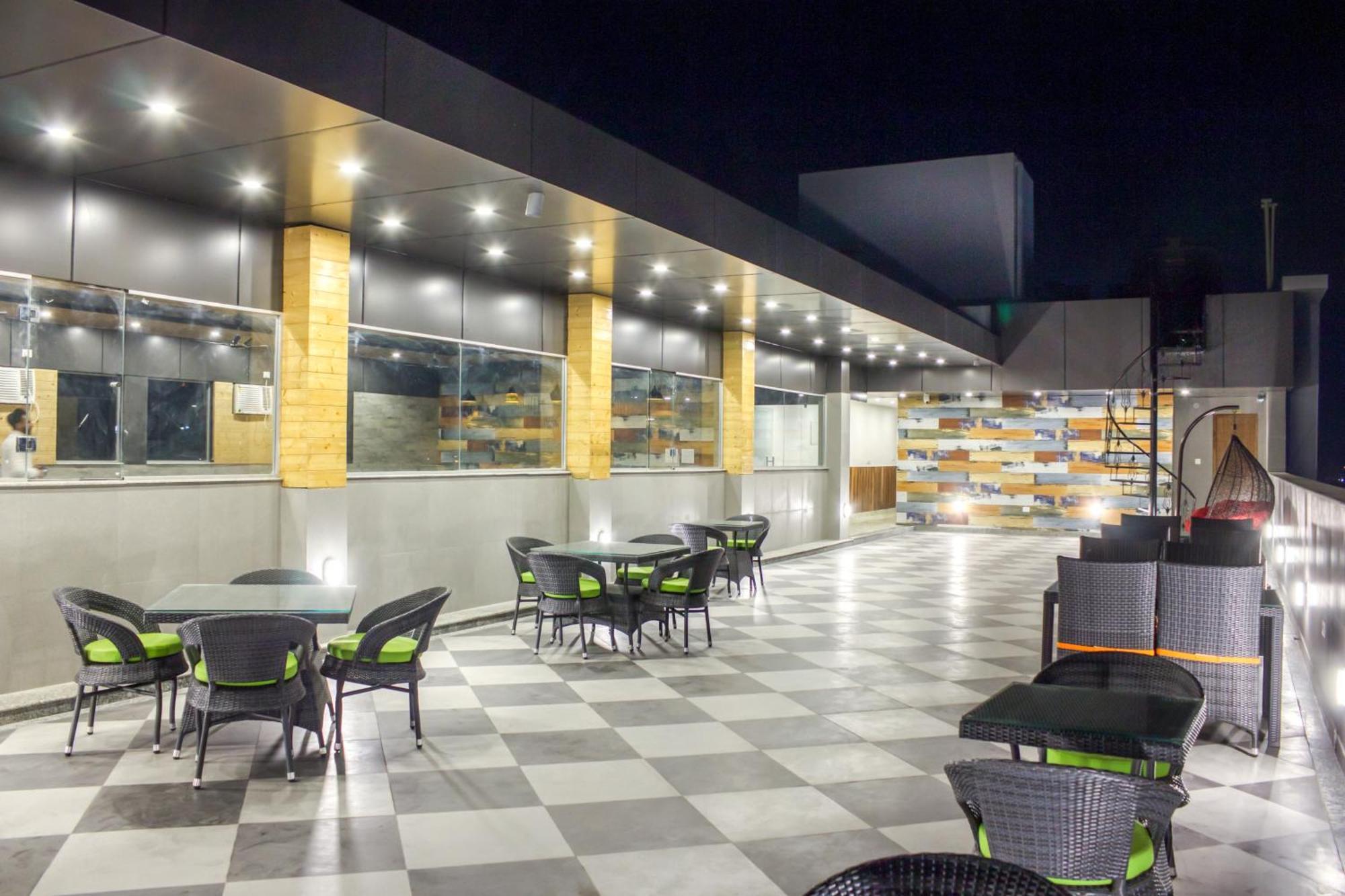 Zip By Spree Hotels Grand Legacy Prime Dehradun Exterior foto