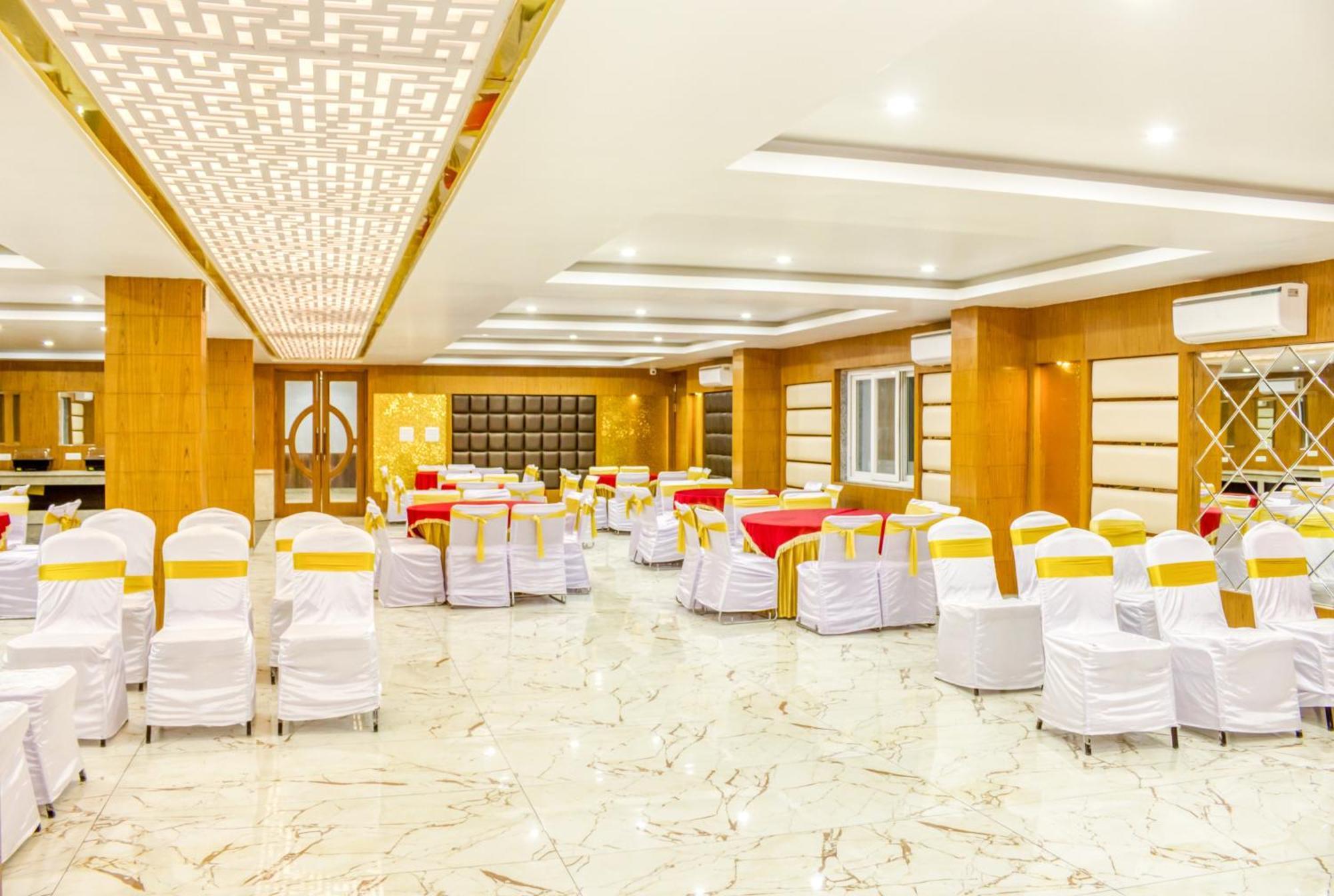 Zip By Spree Hotels Grand Legacy Prime Dehradun Exterior foto